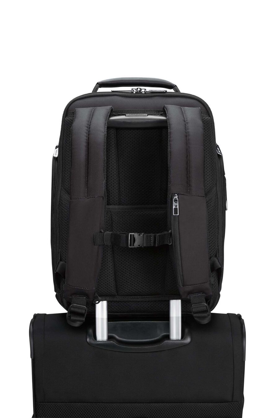 SPECTROLITE 4.0 กระเป๋าเป้ใส่แล็ปท็อปขนาด 14.1 นิ้ว