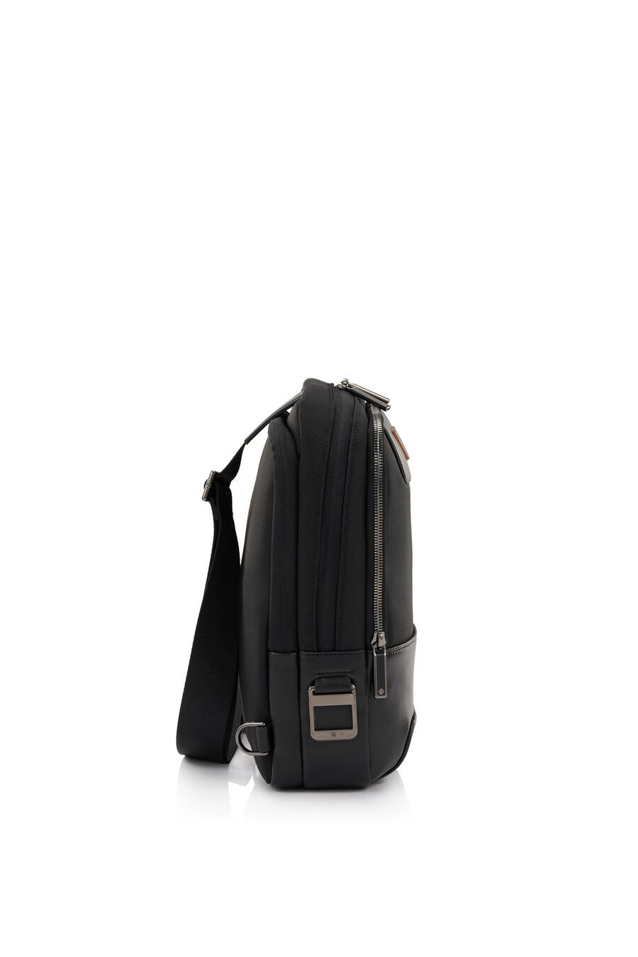 SBL SIGNATURE กระเป๋าคาดอก Sling bag