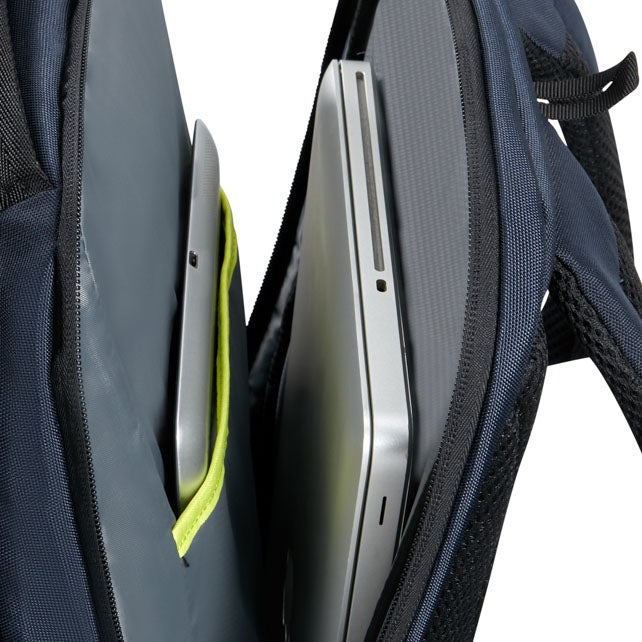 GUARDIT 3 กระเป๋าเป้ใส่ Laptop M ขนาด 15.6"