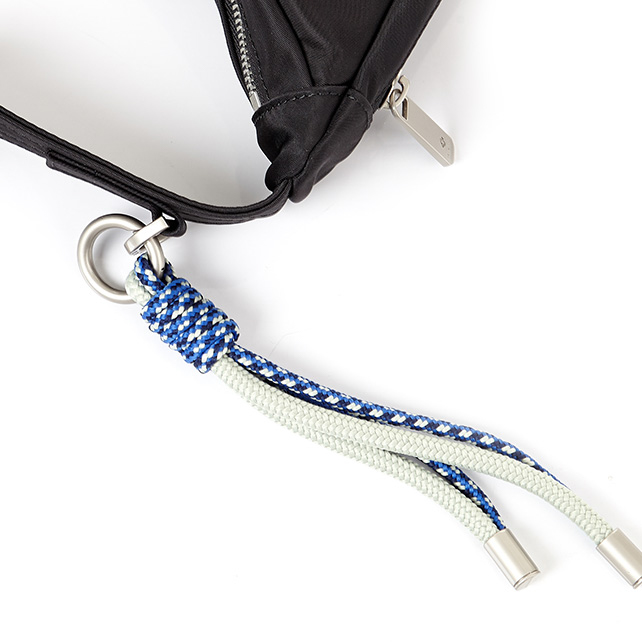 FLOTTA กระป๋าทรง HOBO  detail | Samsonite