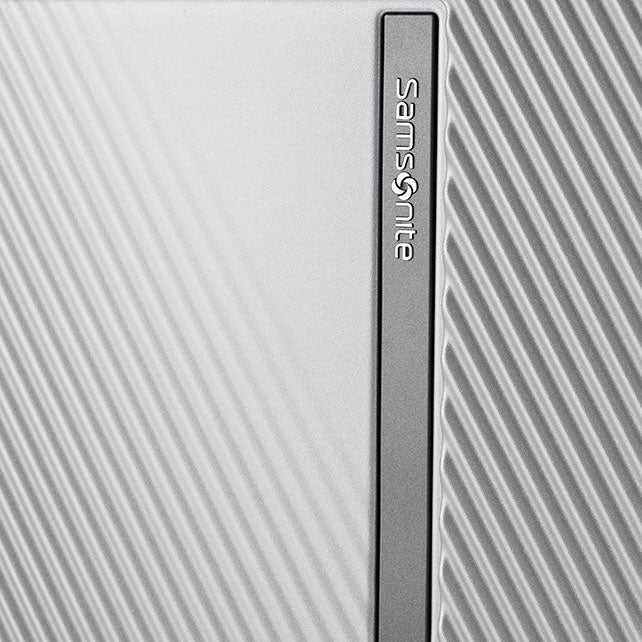 ZIPPRIX FT กระเป๋าเดินทางขนาด 20 นิ้ว EXP FT