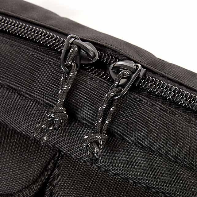 VICKSON SLING BAG