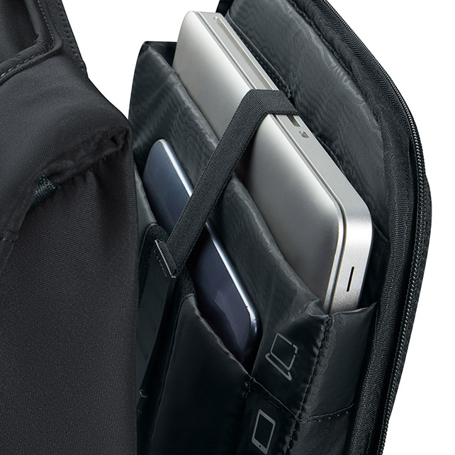 SECURIPAK 2 กระเป๋าเป้ใส่ Laptop 15.6 นิ้ว