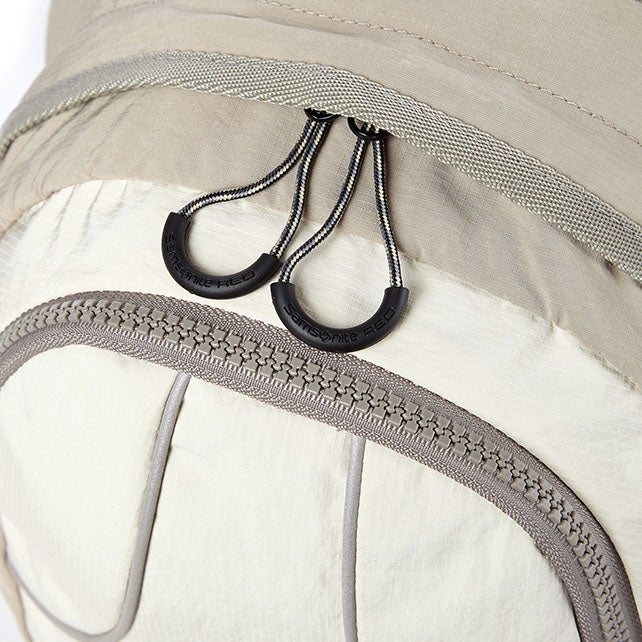 BIRNIE SLING BAG