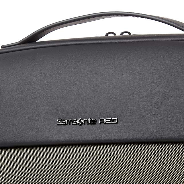 JERALD กระเป๋าเป้ใส่แล็ปท็อปขนาด 15.6 นิ้ว