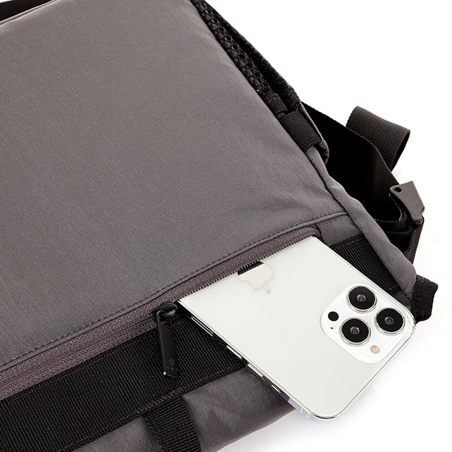 COSSBY กระเป๋าสะพาย MESSENGER ใส่แล็ปท็อป 14 นิ้ว
