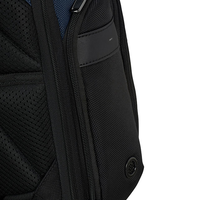 PRO-DLX 6 LAPTOP BACKPACK 15.6" SLIM