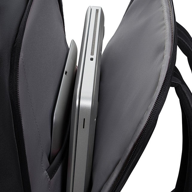 KARISSA EVO กระเป๋าเป้ใส่ Laptop 15.6 นิ้ว
