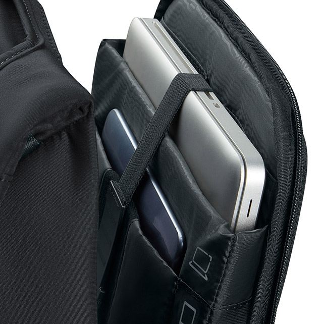 SECURIPAK 2 กระเป๋าเป้ใส่ Laptop 14.1 นิ้ว