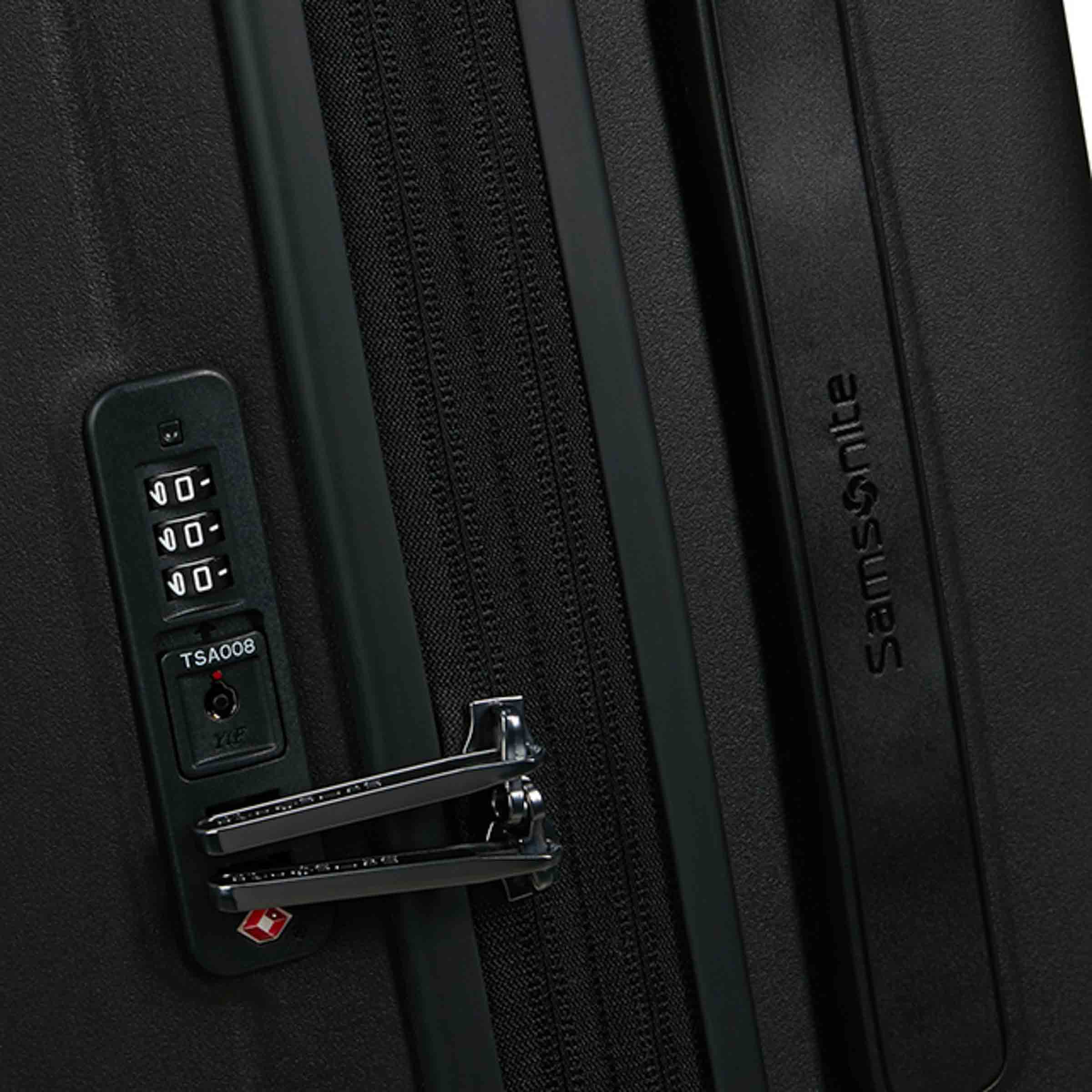 RESTACKD กระเป๋าเดินทาง ขนาด 28 นิ้ว EXP