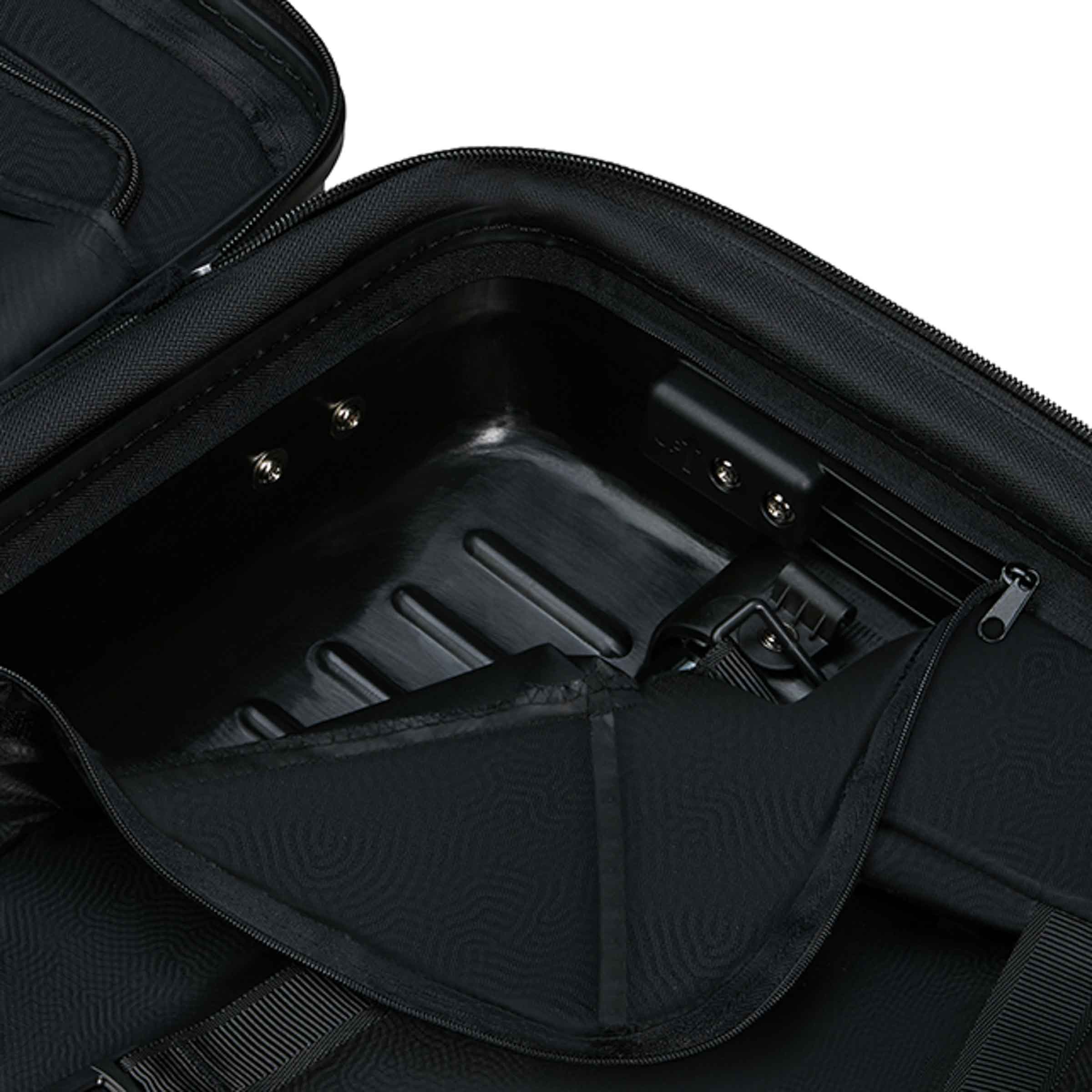 RESTACKD กระเป๋าเดินทาง ขนาด 28 นิ้ว EXP