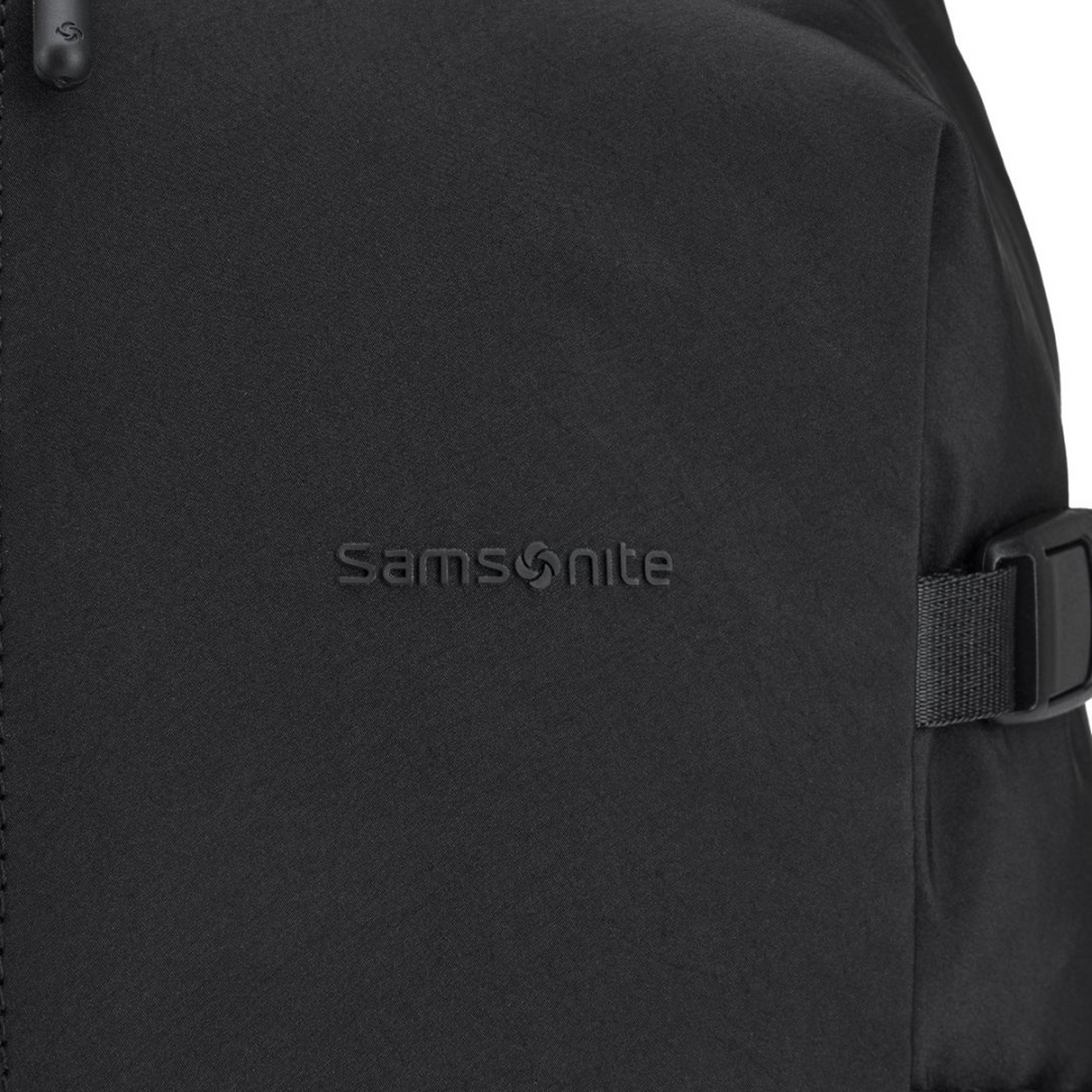 กระเป๋าเป้ใส่ Laptop 15.6 นิ้ว WEEKENDED BACKPACK